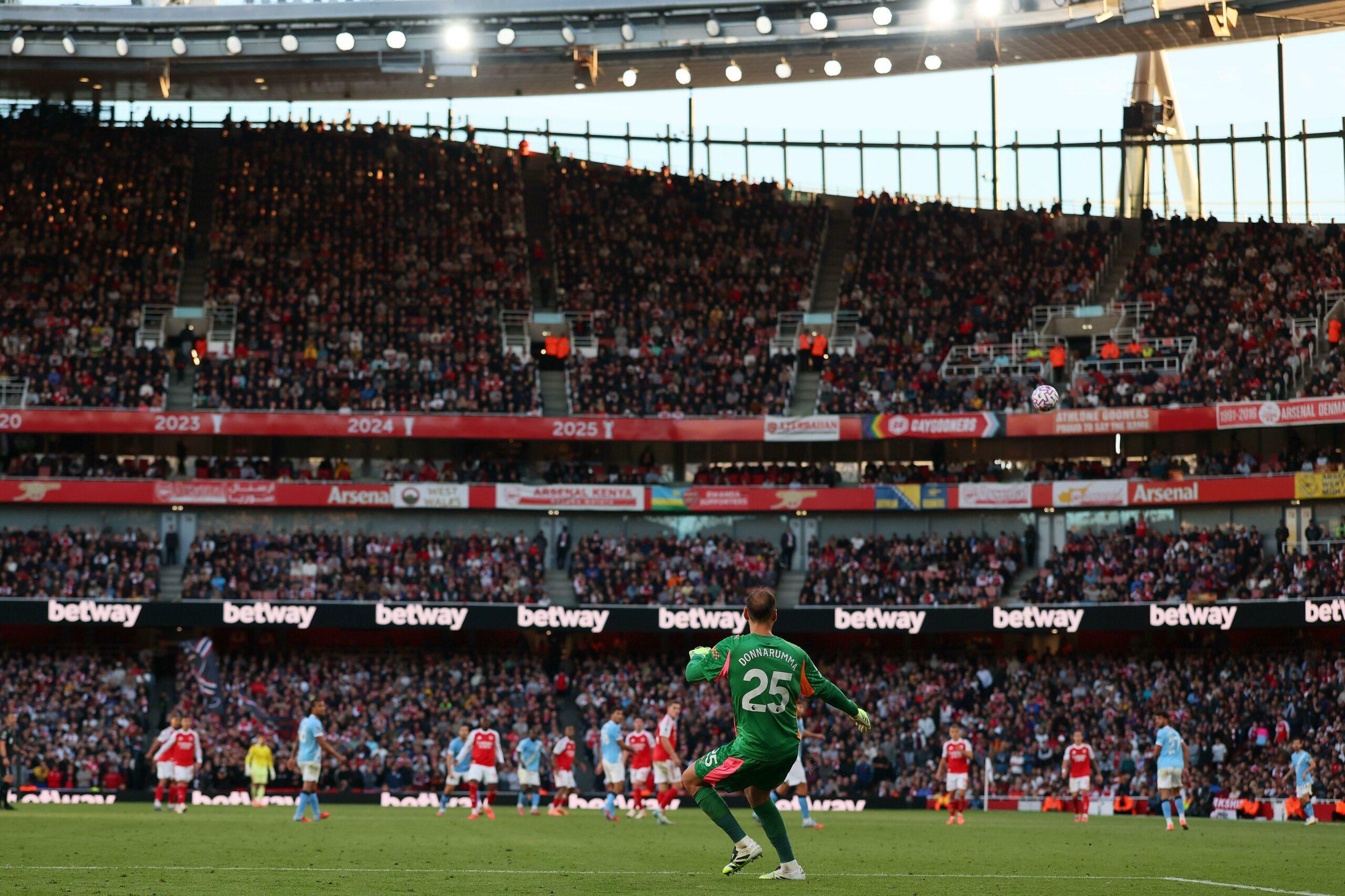 Découvrez l’histoire de Gianluigi Donnarumma, de prodige à pilier de Manchester City et sa forme actuelle.